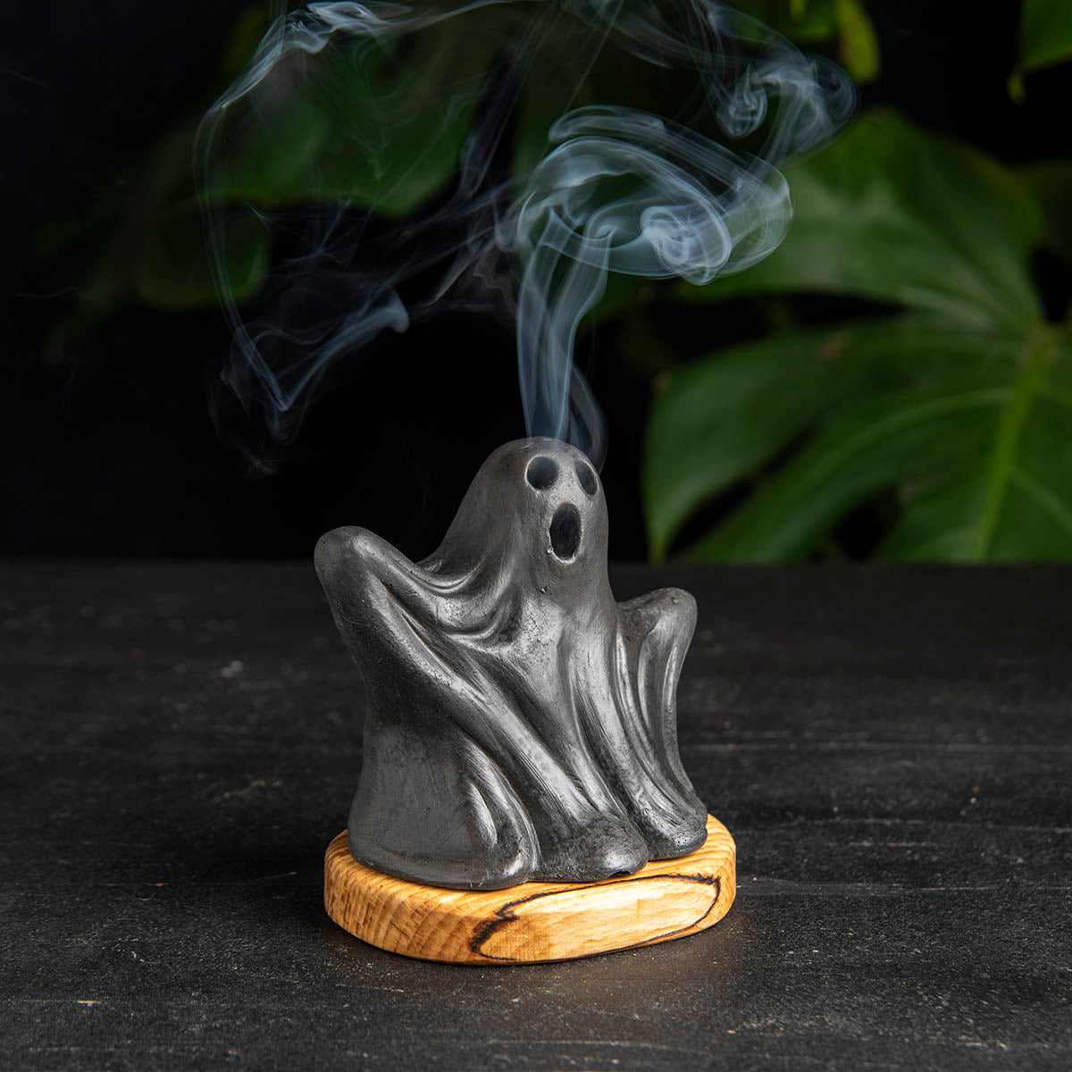 Spooky Halloween Ghost Incense Holder (Medium), Ghost for Halloween (waking) 4 units