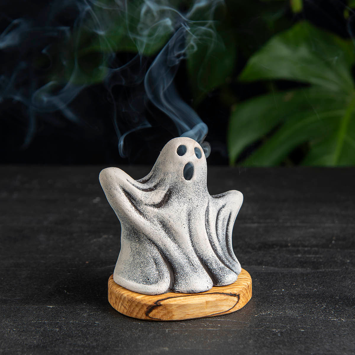 Spooky Halloween Ghost Incense Holder (Medium), Ghost for Halloween (waking) 4 units