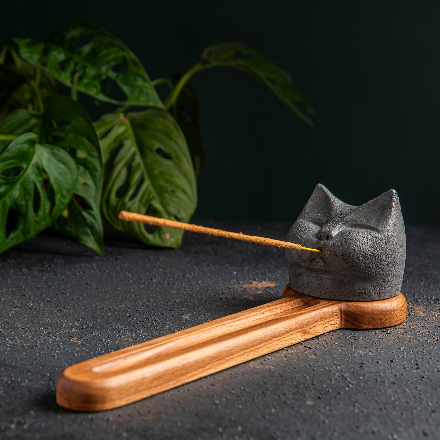 Cute He-Cat Incense Stick Holder, Handmade Incense Holder with Beech Wood Tray (waking) 4 units