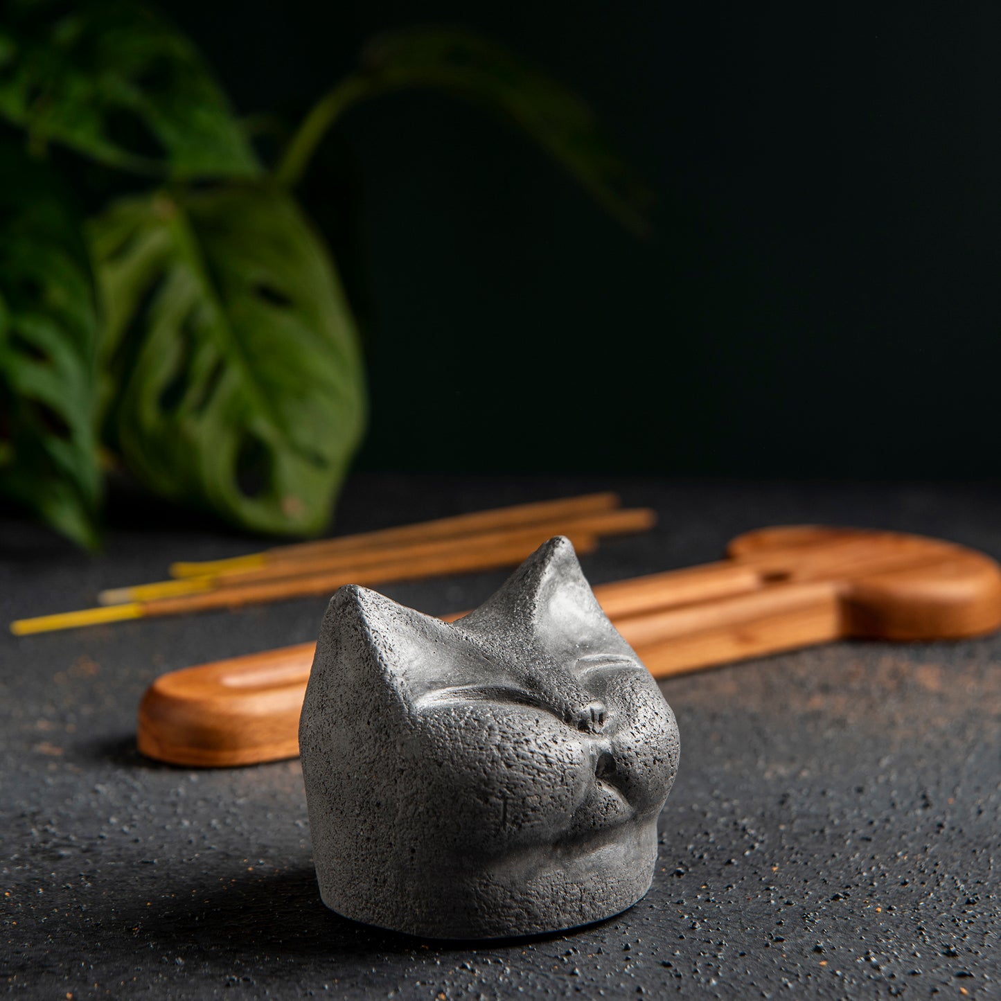 Cute He-Cat Incense Stick Holder, Handmade Incense Holder with Beech Wood Tray (waking) 4 units